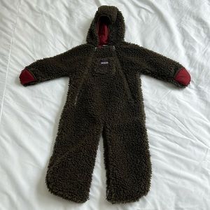 Patagonia baby bunting suit